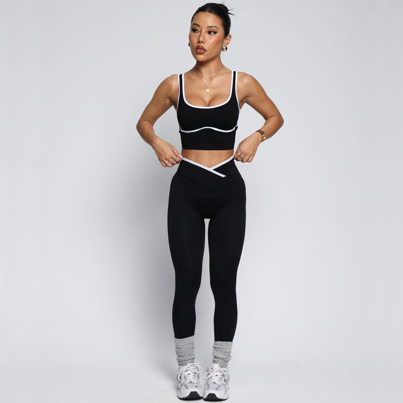 Women’s Sports Bra & Yoga Pants Set