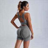 Seamless Yoga Set - Women's Workout Clothes for Fitness & Gym